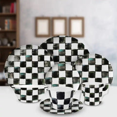 Checkered Dishes Set